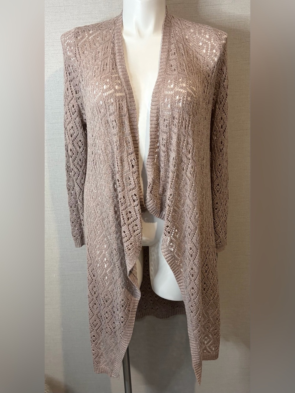Size 2(X) Women's Open-Front Torrid Cardigan Sweater